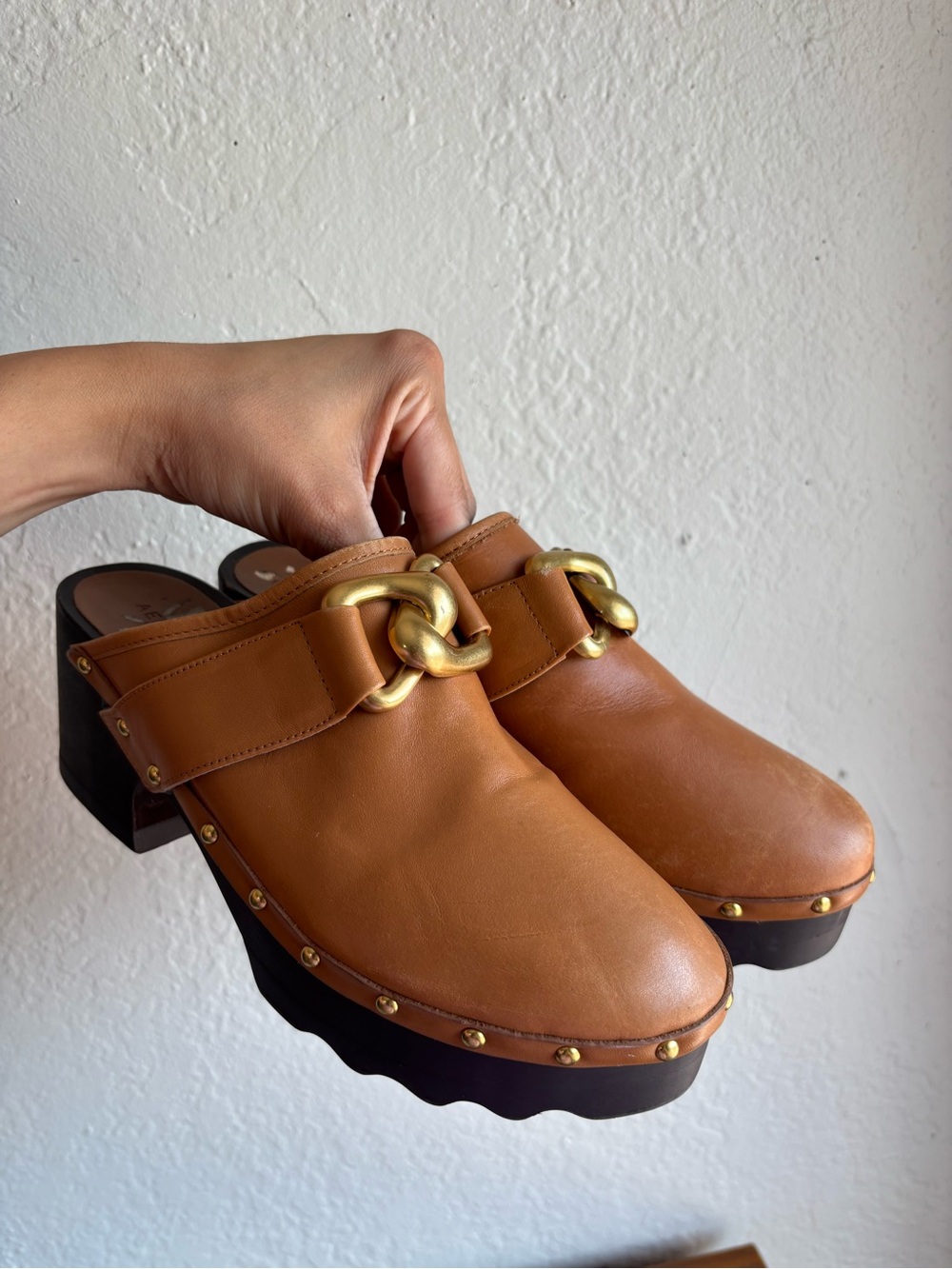 AEROSOLES Cognac Leather Platform Clogs with Gold Chain